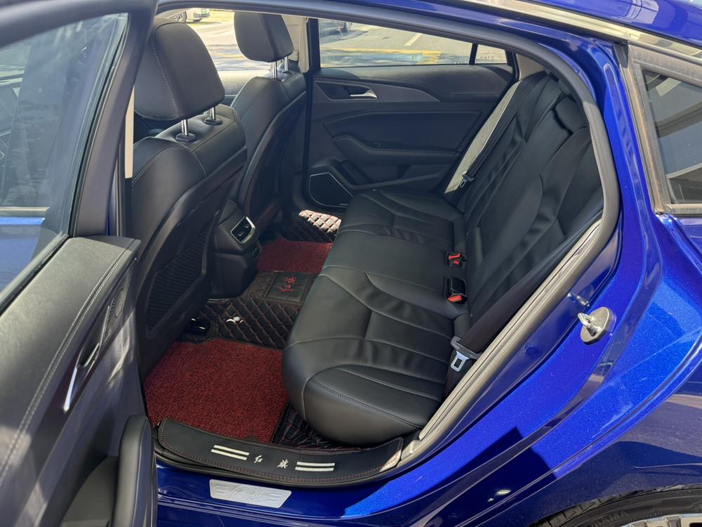 Hongqi H5 Classic 2022 1.8T Automatic Smartlink Flag Edition – фото 9