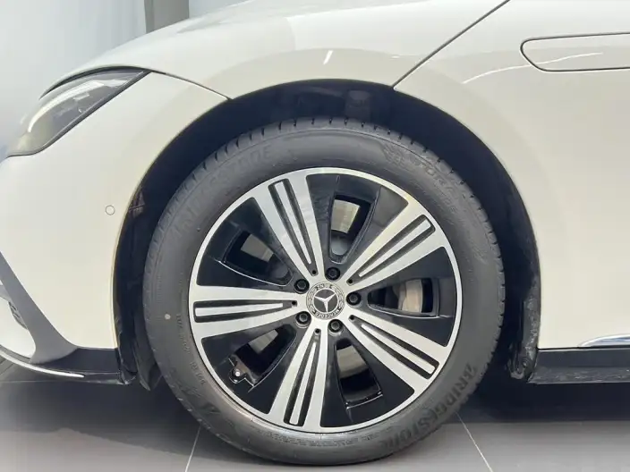 Mercedes-Benz EQE 2025 Model EQE 500 4MATIC Pioneer Edition – фото 8