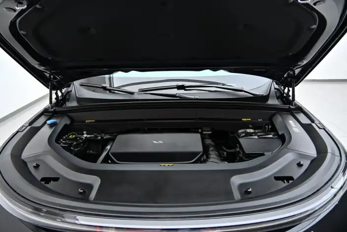 Li Auto L9 2024 Model Ultra Edition – фото 10