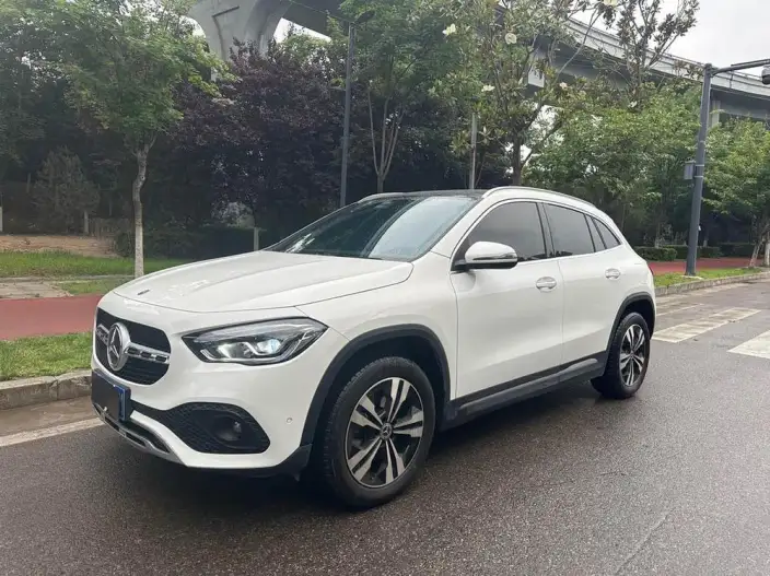 Mercedes-Benz GLA 2022 Model Facelift II GLA 200 – фото 1