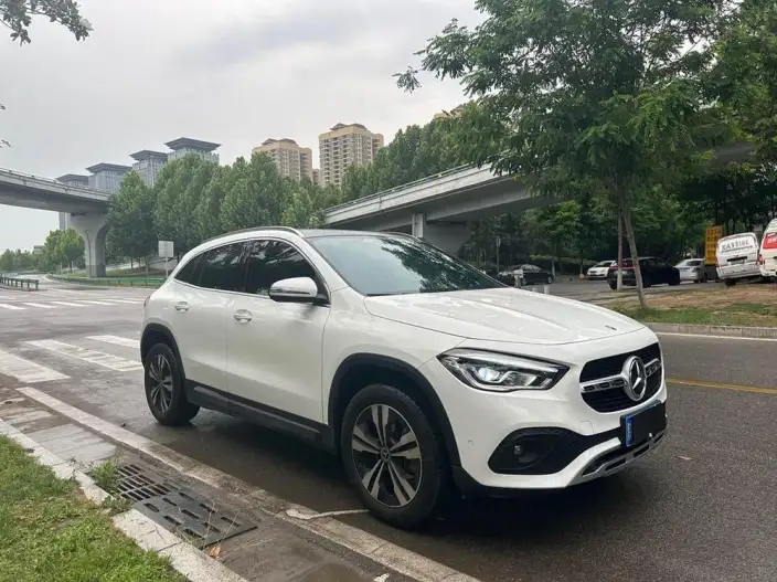 Mercedes-Benz GLA 2022 Model Facelift II GLA 200 – фото 3