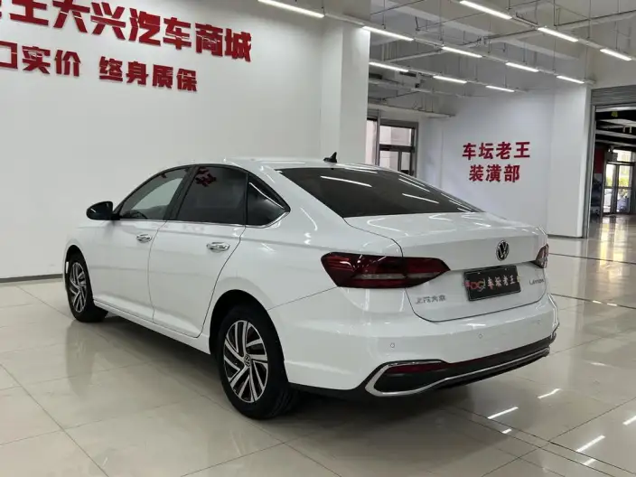 Volkswagen Lavida 2024 Model 1.5L Automatic Starry Sky Five Million Edition – фото 4