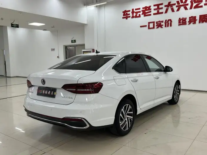 Volkswagen Lavida 2024 Model 1.5L Automatic Starry Sky Five Million Edition – фото 6
