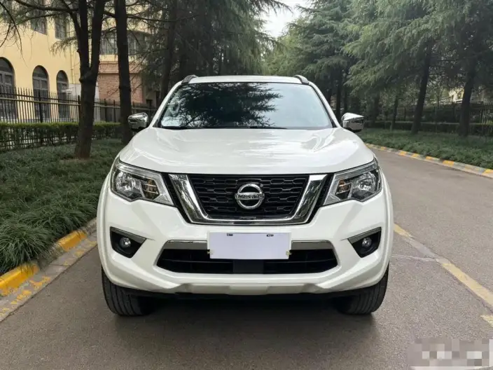 Nissan Terra 2020 Model 2.5L Automatic 4WD Deluxe Edition