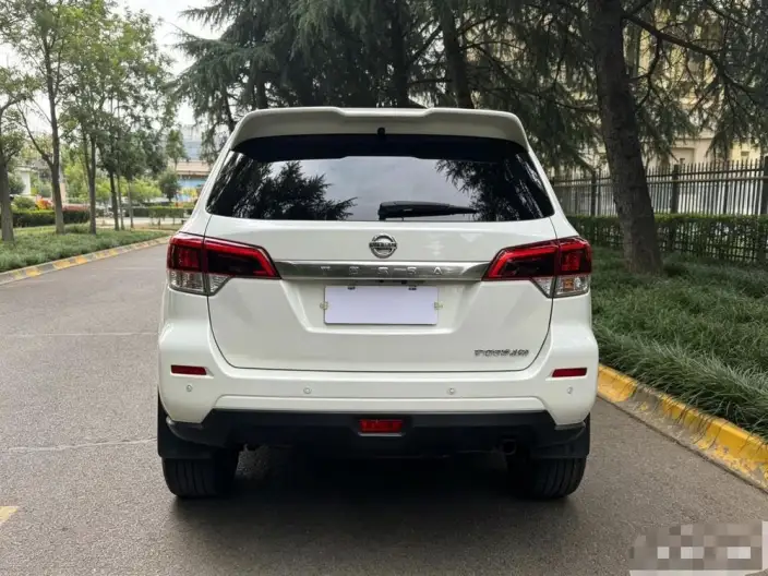 Nissan Terra 2020 Model 2.5L Automatic 4WD Deluxe Edition – фото 5