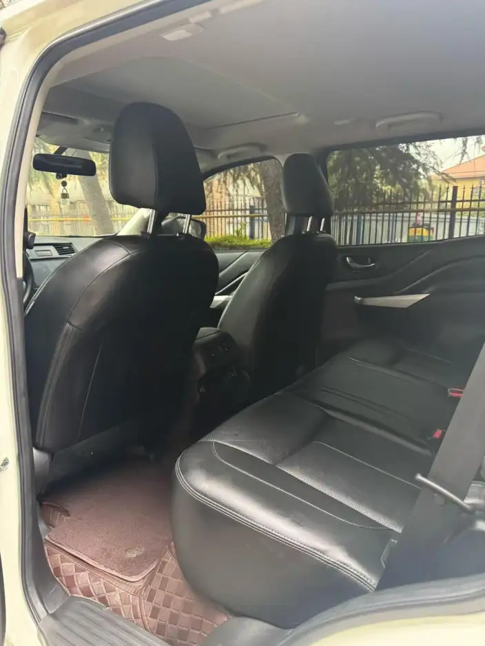 Nissan Terra 2020 Model 2.5L Automatic 4WD Deluxe Edition – фото 9