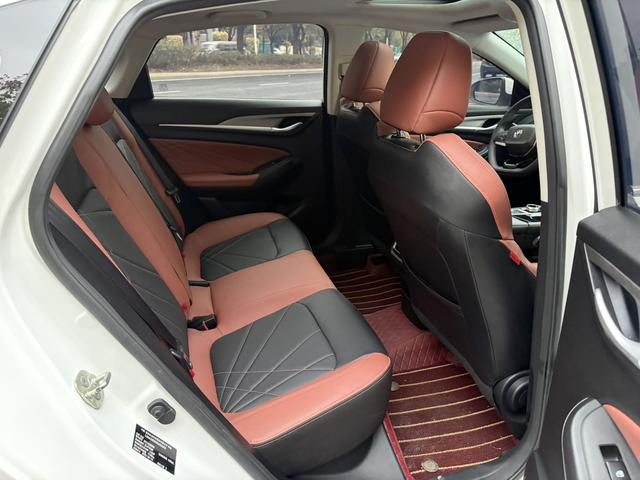 Changan Eado 2022 Plus 1.6L GDI CVT Luxury – фото 7