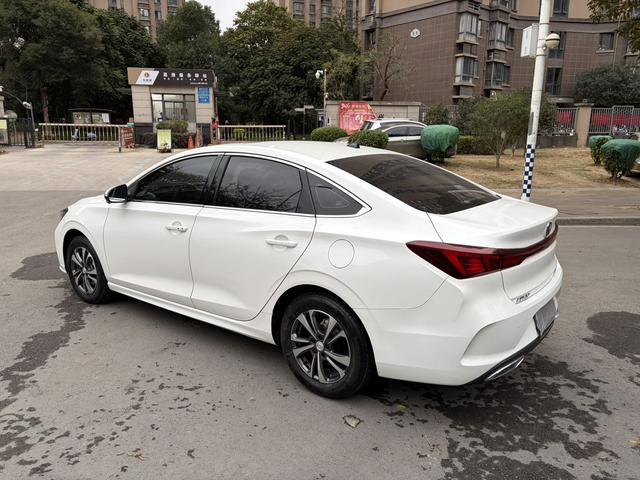 Changan Eado 2022 Plus 1.6L GDI CVT Luxury – фото 12