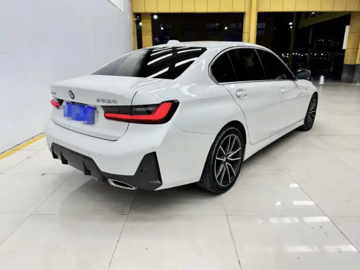 BMW 3 Series 2023 Model 320Li M Sports Set – фото 6