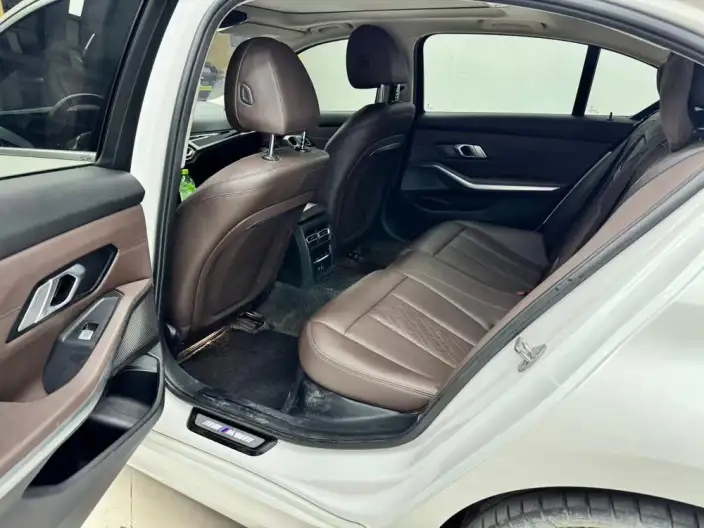 BMW 3 Series 2023 Model 320Li M Sports Set – фото 9