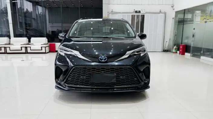 Granvia 2023 Model Intelligent Hybrid 2.5L Noble PLUS – фото 2