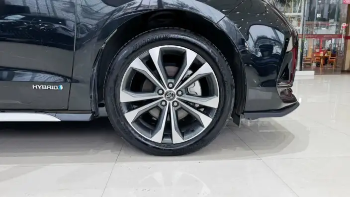 Granvia 2023 Model Intelligent Hybrid 2.5L Noble PLUS – фото 8
