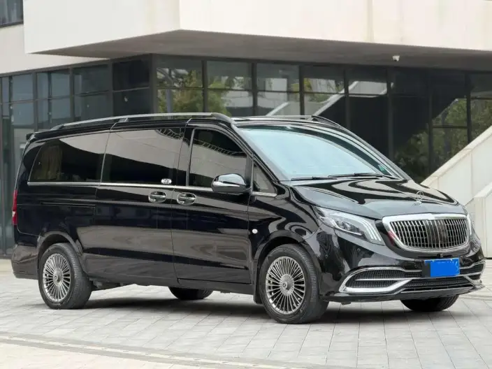 Viano 2021 Model 2.0T Elite Edition 7 seat – фото 3