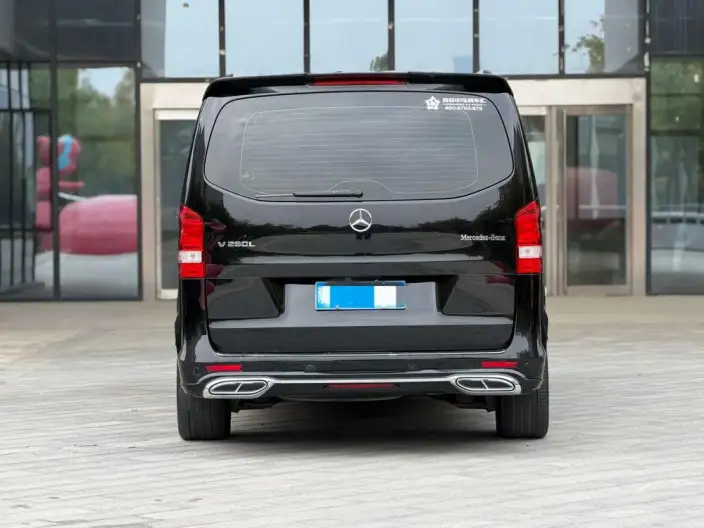 Viano 2021 Model 2.0T Elite Edition 7 seat – фото 6