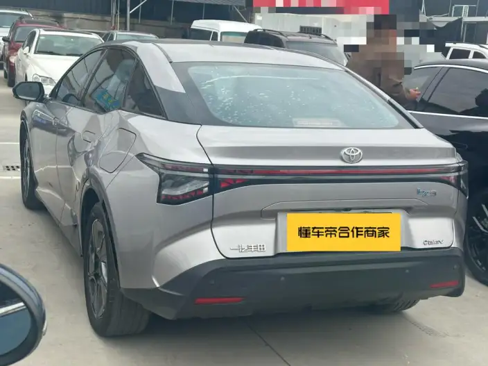TOYOTA bZ3 2023 Model Elite PRO – фото 4