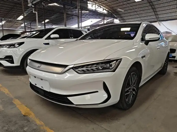 Qin Plus EV 2021 Model 500KM Luxury Model – фото 1