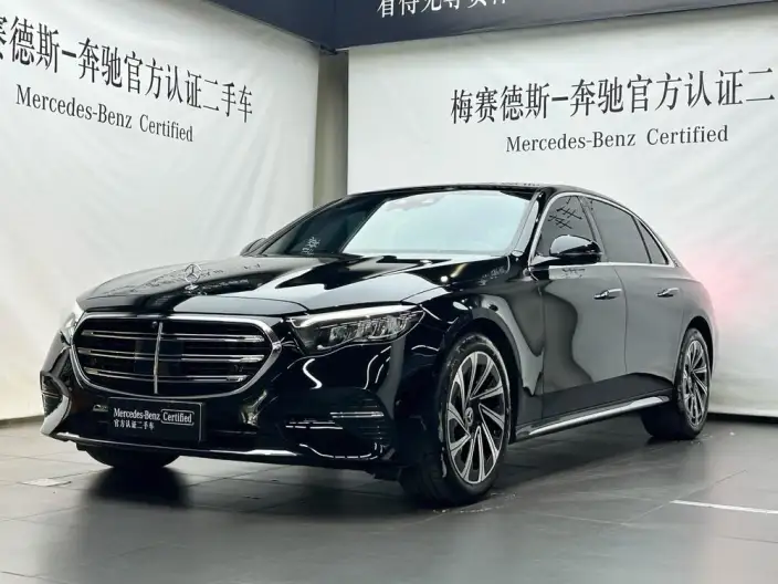 Mercedes-Benz E-Class 2024 Model E 300 L Luxury Model sedan – фото 1