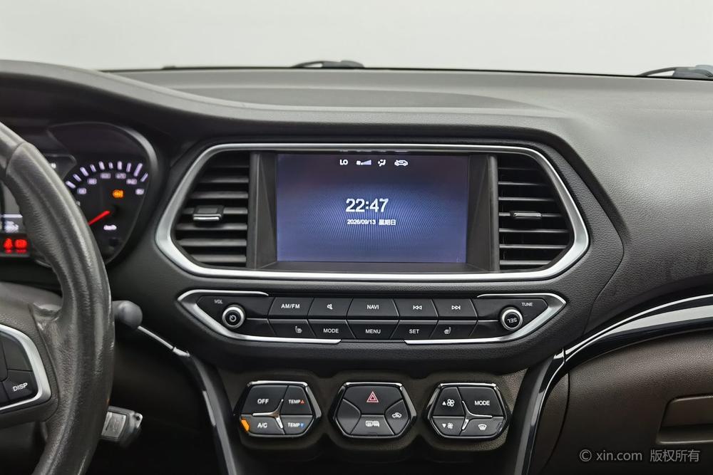 GAC Trumpchi GS4 2015 200T Manual Luxury – фото 13