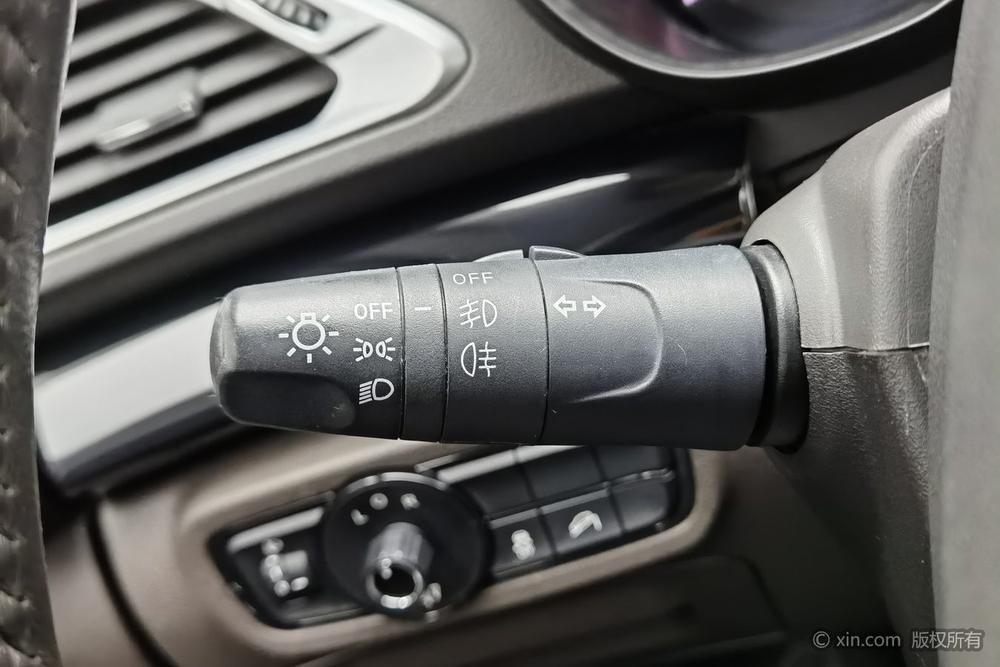 GAC Trumpchi GS4 2015 200T Manual Luxury – фото 16