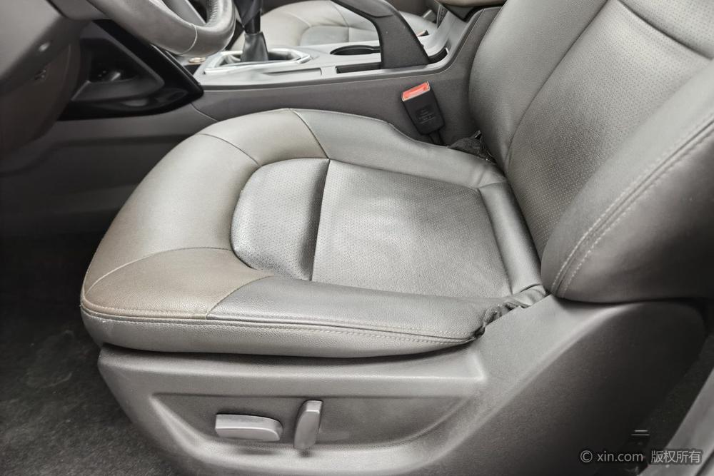 GAC Trumpchi GS4 2015 200T Manual Luxury – фото 18