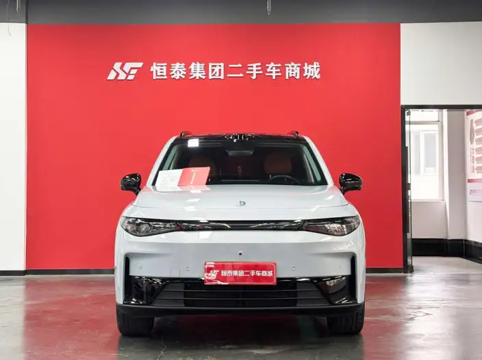 Leapmotor C16 2026 Model EV Edition 630 LiDAR Zhizun Edition 6 seat