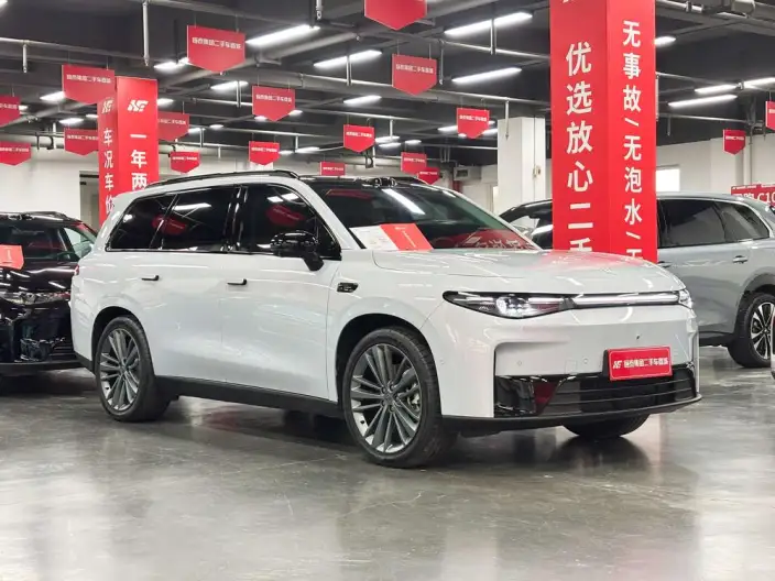 Leapmotor C16 2026 Model EV Edition 630 LiDAR Zhizun Edition 6 seat