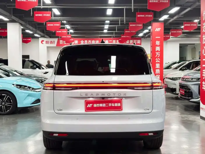 Leapmotor C16 2026 Model EV Edition 630 LiDAR Zhizun Edition 6 seat – фото 6