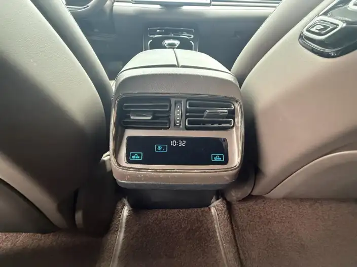 BYD Han DM 2025 Model DM-i 125KM Comfort Model – фото 8