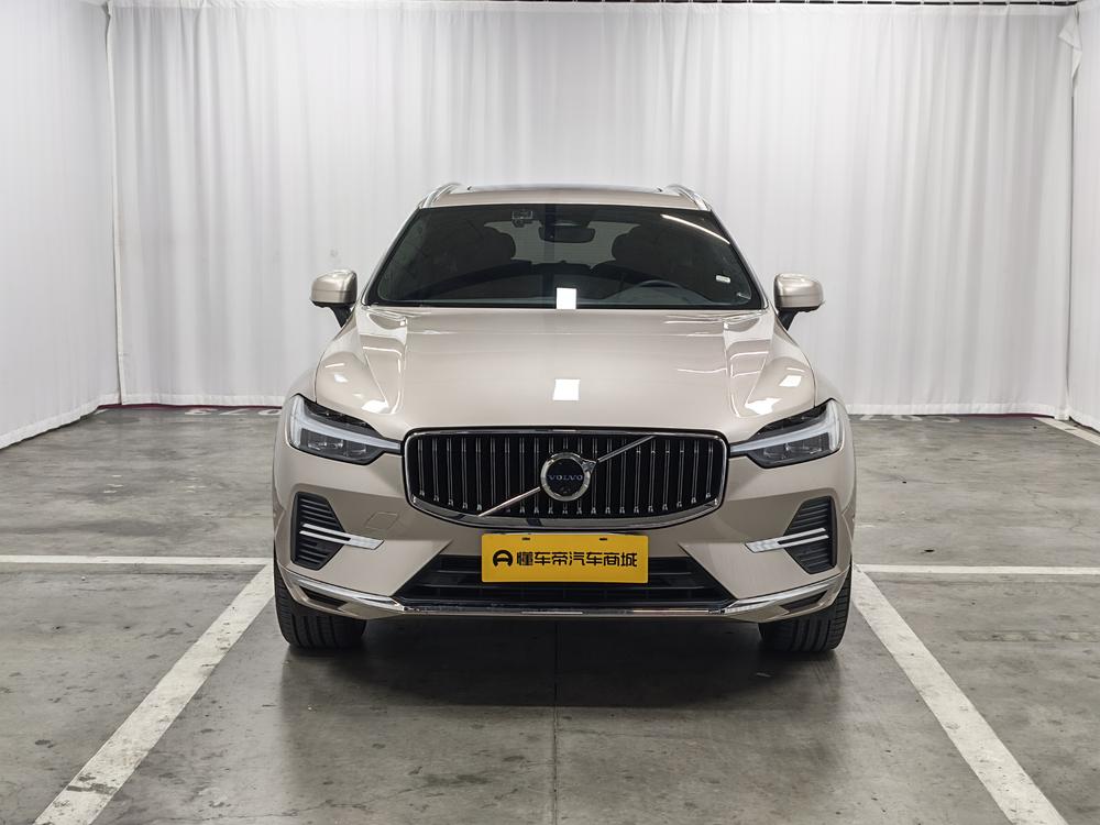 Volvo XC60 PHEV 2025 модификация T8 4WD Long Battery Life Pro Smart Range Deluxe Edition – фото 2