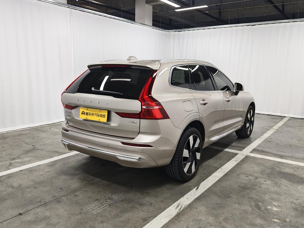 Volvo XC60 PHEV 2025 модификация T8 4WD Long Battery Life Pro Smart Range Deluxe Edition – фото 7