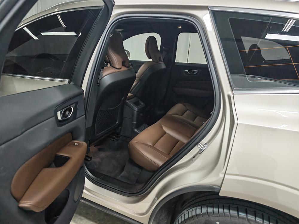 Volvo XC60 PHEV 2025 модификация T8 4WD Long Battery Life Pro Smart Range Deluxe Edition – фото 18