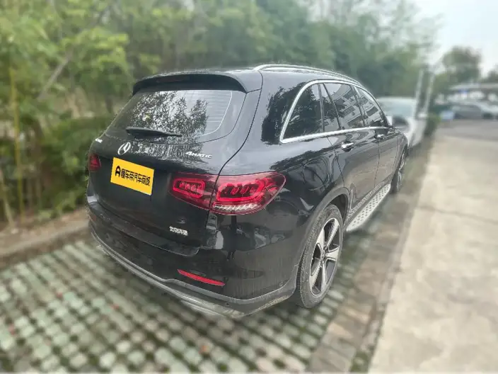 Mercedes-Benz GLC 2022 Model GLC 300 L 4MATIC Dynamic Model Collector Edition – фото 2
