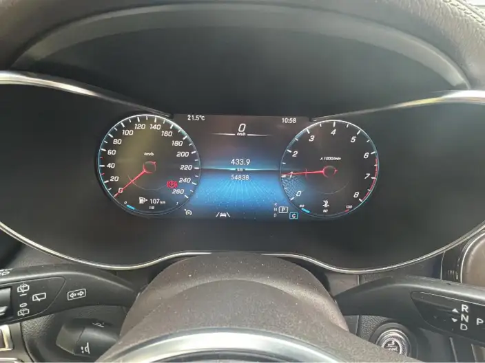 Mercedes-Benz GLC 2022 Model GLC 300 L 4MATIC Dynamic Model Collector Edition – фото 6