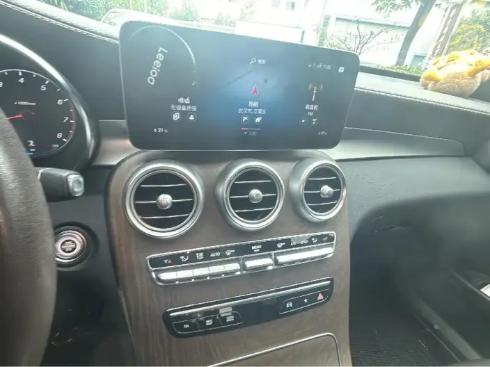 Mercedes-Benz GLC 2022 Model GLC 300 L 4MATIC Dynamic Model Collector Edition – фото 8