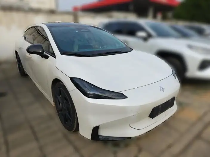 Hyper GT 2023 Model Facelift 710 Rear Drive Supercharged version Ternary lithium