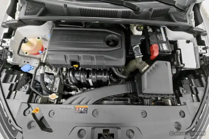 Geely Emgrand 2022 Model No. 4 Gen 1.5L CVT Noble Model – фото 5