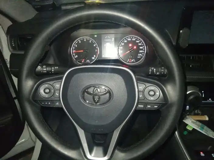 Toyota RAV4 2023 Model 2.0L CVT 2WD Urban Edition – фото 7