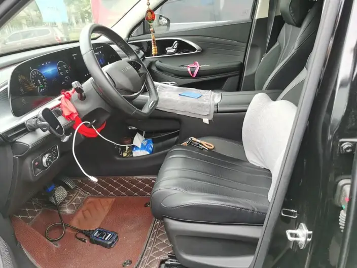 EXEED Lingyun 2024 Model Lynk 300T 2WD Star Glory Edition – фото 10