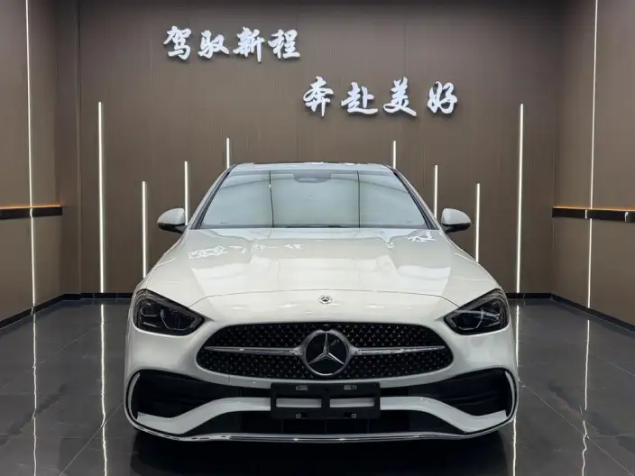 Mercedes-Benz C-Class 2022 Model C 200 L Sports Edition – фото 2