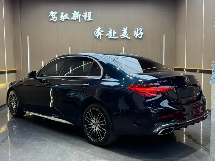 Mercedes-Benz C-Class 2024 Model C 260 L Sports Edition – фото 4