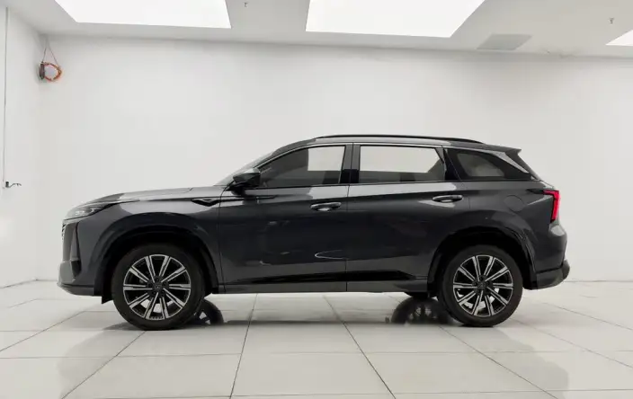 Changan CS75 PLUS 2023 Model Third generation 1.5T Automatic Pilot Model