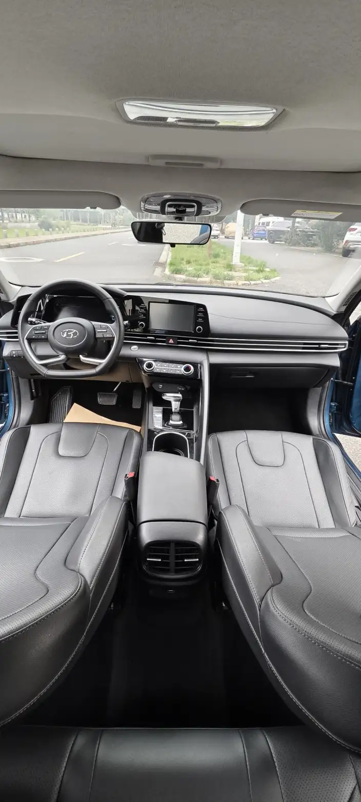 Hyundai Ioniq 2023 Model 1.5L CVT GLX Elite Edition – фото 8