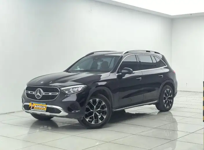 Mercedes-Benz GLC 2025 Model GLC 260 L 4MATIC Dynamic Model 5 seat – фото 1