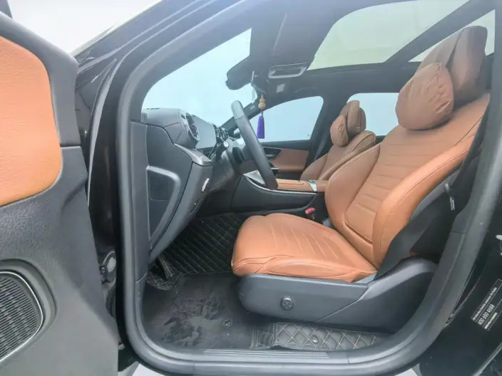 Mercedes-Benz GLC 2025 Model GLC 260 L 4MATIC Dynamic Model 5 seat – фото 8