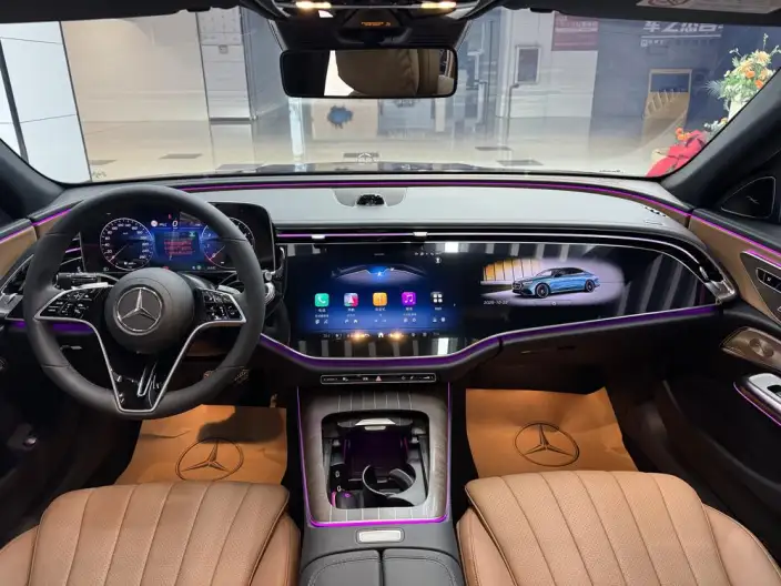 Mercedes-Benz E-Class 2024 Model E 300 L Luxury Model sedan – фото 9
