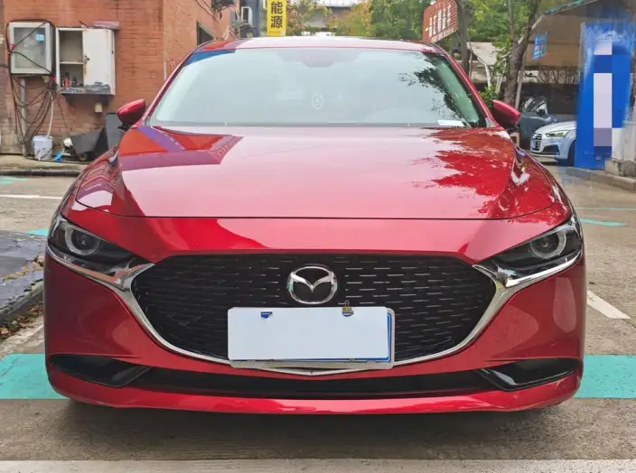 Mazda3 Axela 2023 Model 2.0L Automatic Zhi Shine Edition