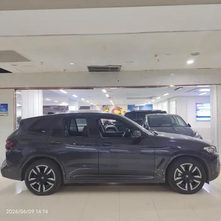 BMW iX3 2022 Model Leading Model – фото 7