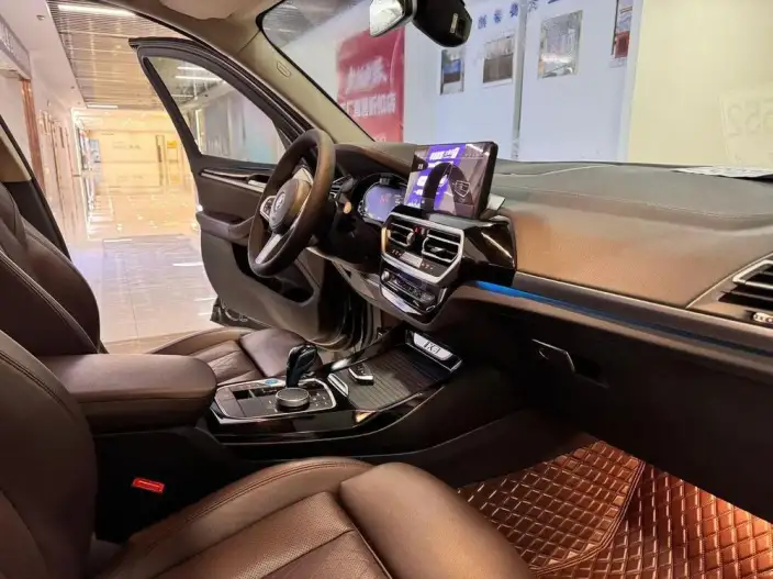 BMW iX3 2022 Model Leading Model – фото 9