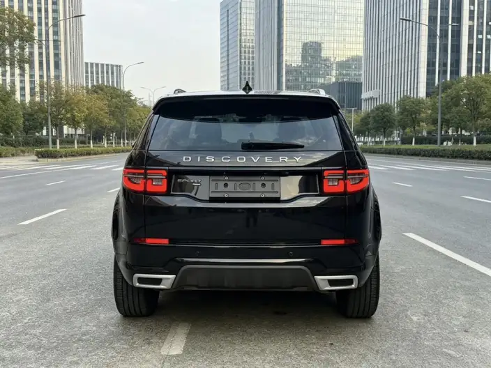 Land Rover Discovery Sport 2022 Model Facelift II 249PS R-Dynamic SE Performance Technology Edition 5 seat – фото 6
