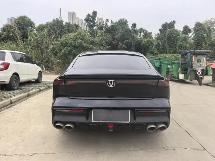 Changan UNI-V 2023 Model 2.0T Leading speed Edition – фото 5